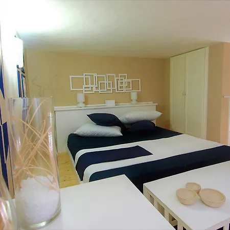 Virna House A Appartement *